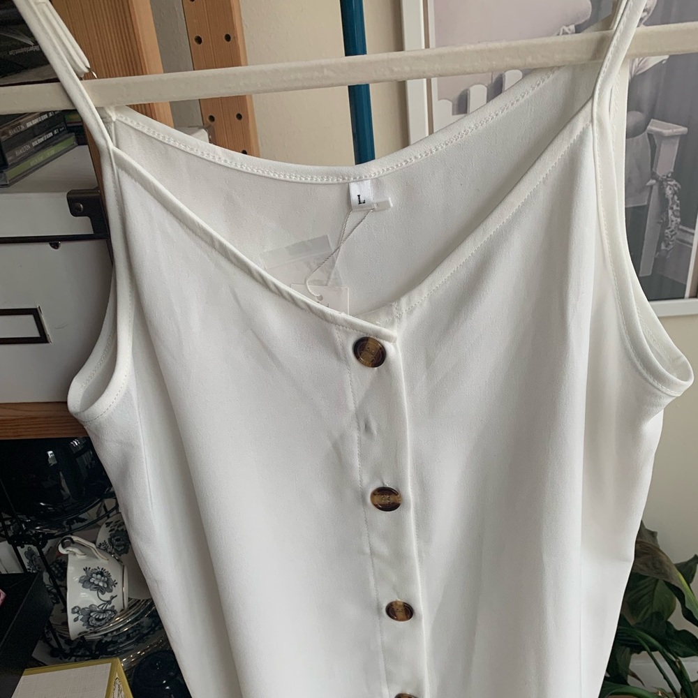 Ivory button down blouse - Picture 2 of 3